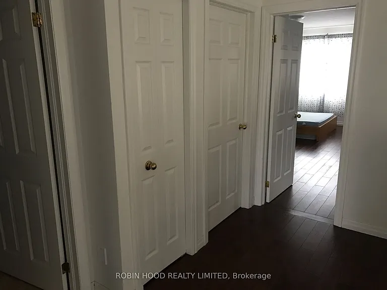 936 Banffshire Ct — Photo 6