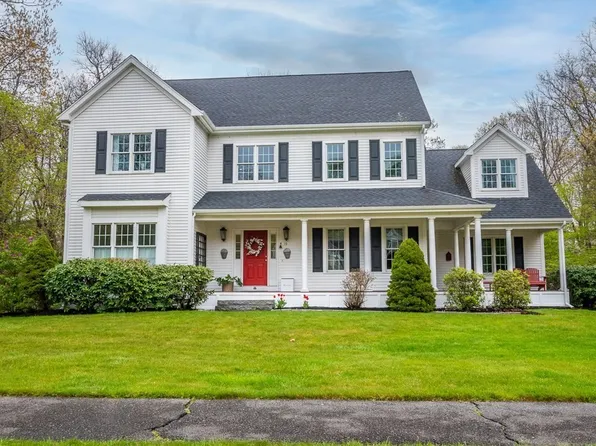 19 Dover Dr, Walpole, MA 02081