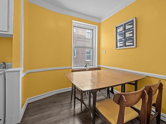 4th image of 414 Albemarle Rd APT 5A