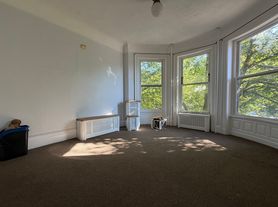 471 Commonwealth Ave