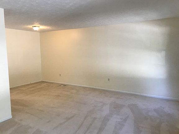 4th image of 6535 Benjamin Franklin Dr