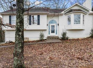 26 Azalea Dr, Cartersville, GA 30121