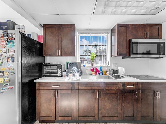 5th image of 3200 SW 88th Pl