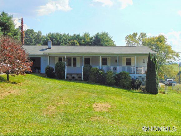 1st image of 70 Windy Ln