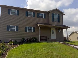 9737 W Winyard Pl, Owensville, IN 47665