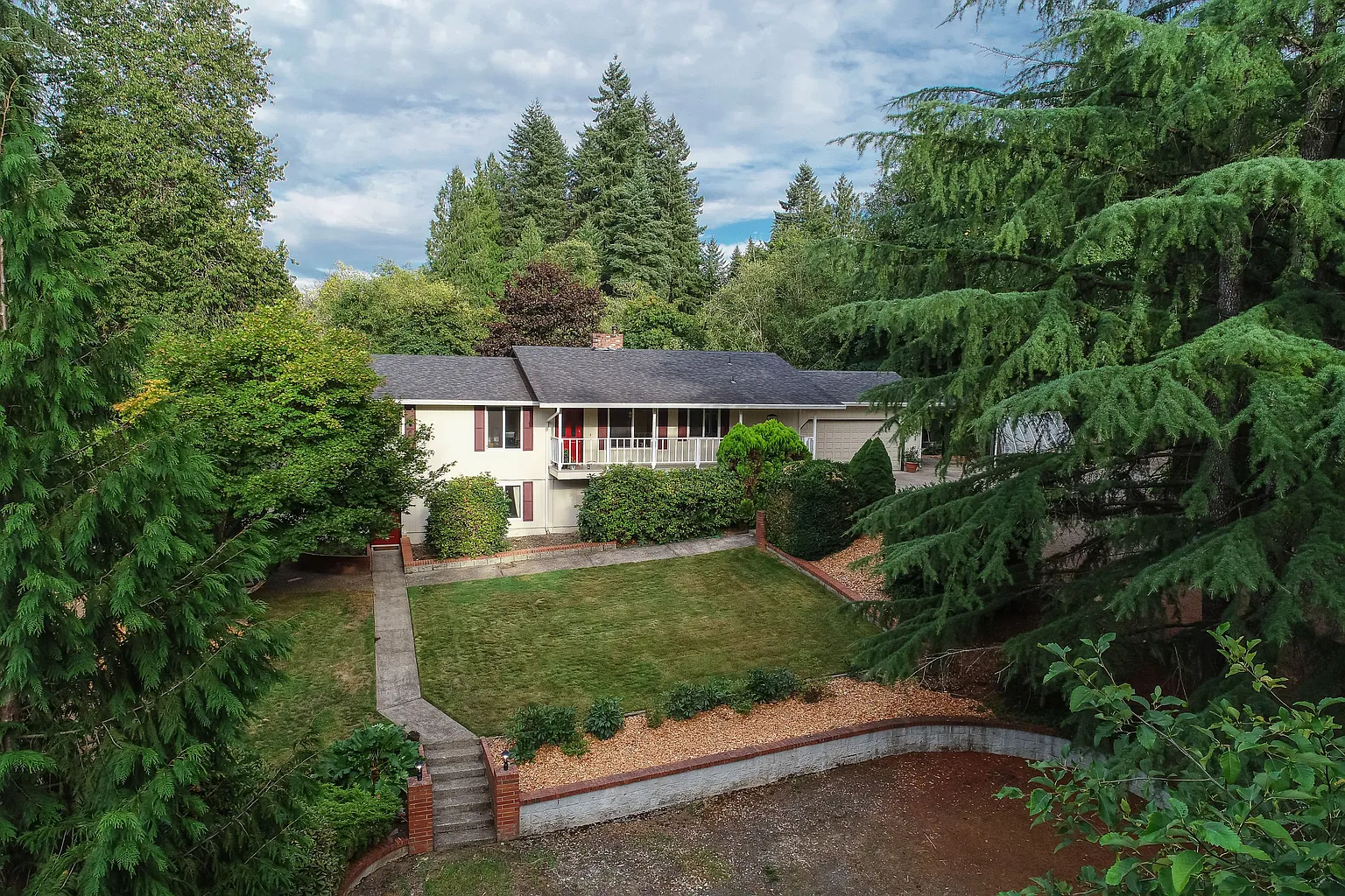16011 NE 121st Ave photo 1