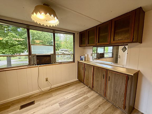 Dining Area and Coffee Bar