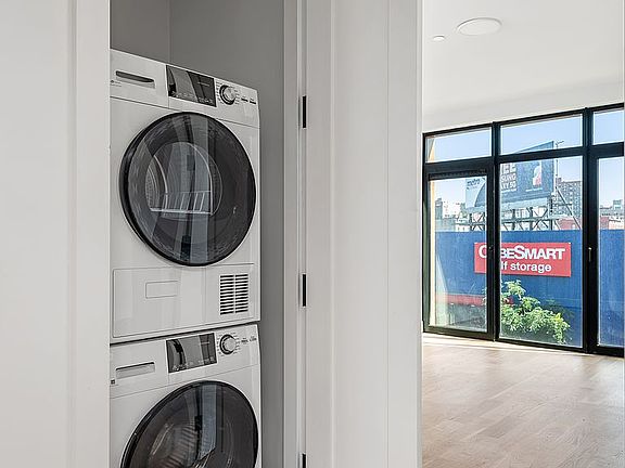 4th image of 580 Classon Ave Unit 4G