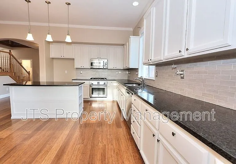 2040 San Esteban Cir — Photo 21