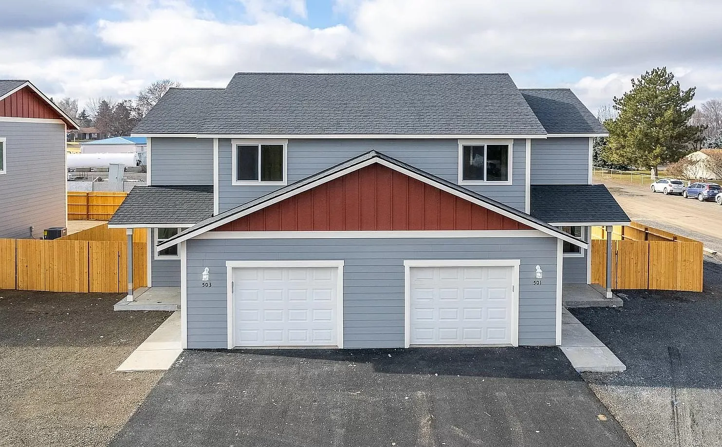 3 bed, 2.5 bath, 1416 sqft, $1,750 — Photo 1