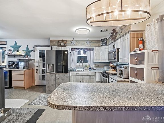 3rd image of 5349 Rawlings Dr