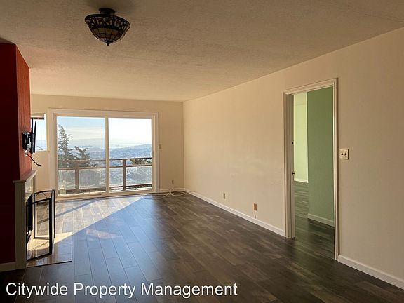 4th image of 445 Burnett Ave APT 201