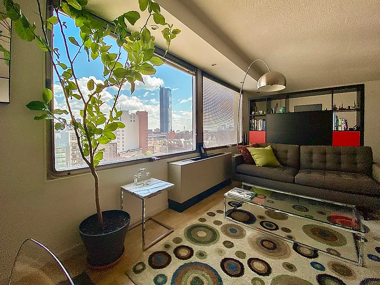 180 Park Row #15E — Photo 4