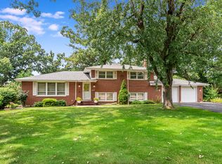 205 Crabapple Ct, Joliet, IL 60435
