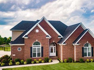 108 Sharp Point Ct, Bowling Green, KY 42103