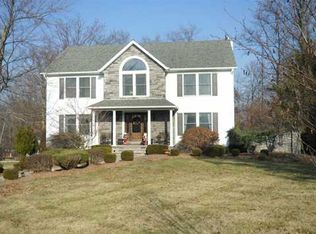 74 Winchester Dr, Monroe, NY 10950