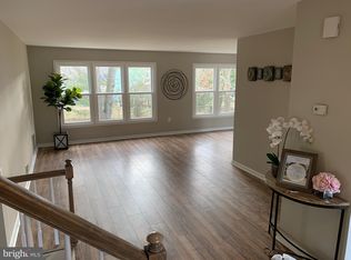 5211 Lansing Dr, Temple Hills, MD 20748