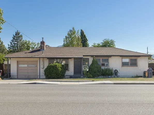 2432 Crater Lake Ave, Medford, OR 97504