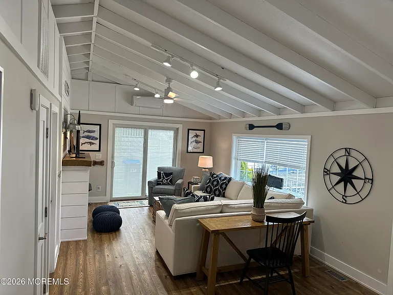225 Ocean Bay Blvd — Photo 7