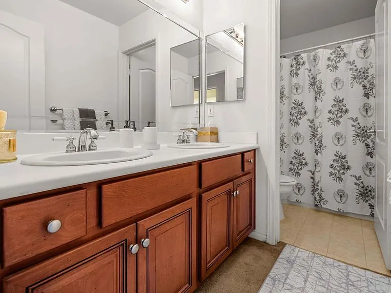 465 Avenida Antonio — Photo 19