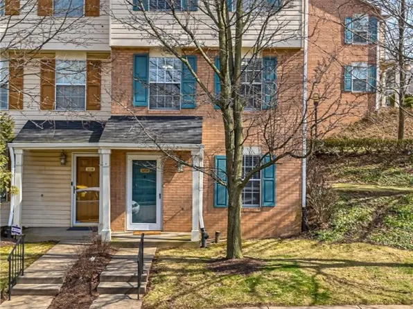 3254 Ward St, Pittsburgh, PA 15213