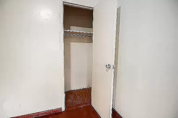 Rented by Duradox Management LLC | media 24