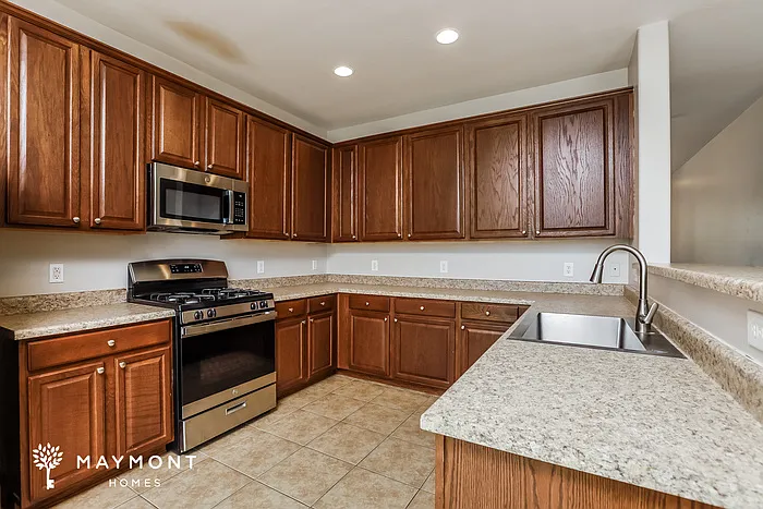 7010 S Sweetbush Ave — Photo 7