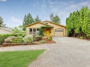 1221 SE 53rd Ave, Portland, OR 97215