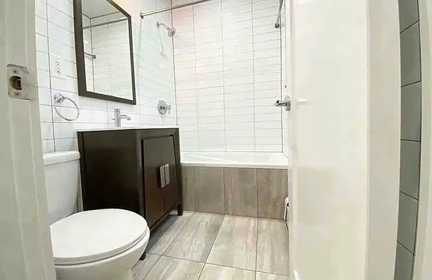 Rented by EastMount Realty LLC | media 10