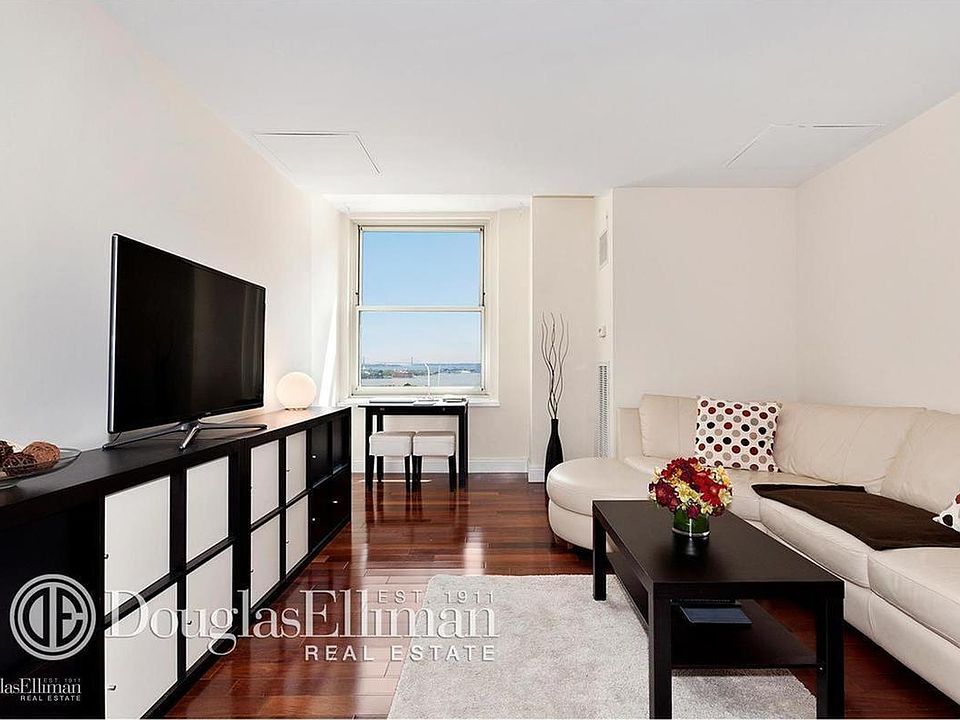 1st image of 88 Greenwich St APT 1318