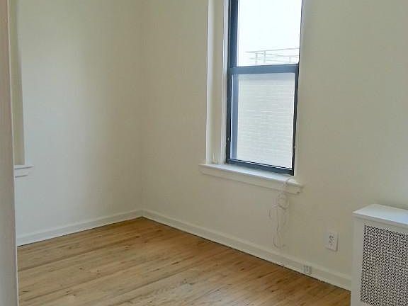 2nd image of 19 E 71st St APT 5d