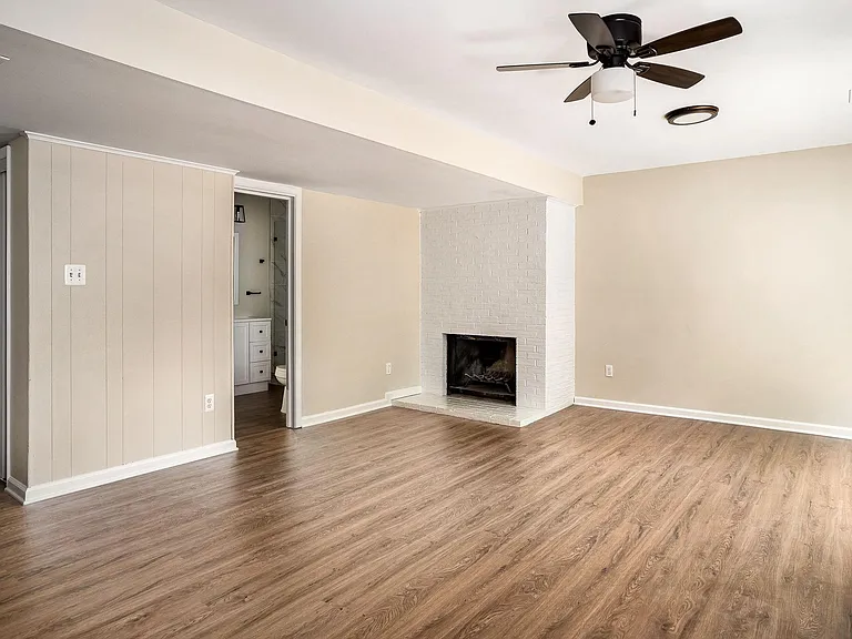 2804 Balliett Ct — Photo 21