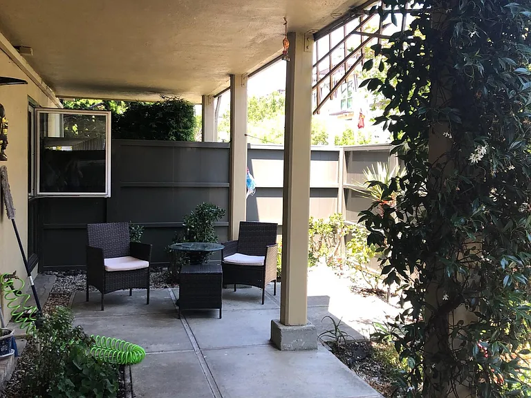 6108 Admiralty Ln — Photo 10