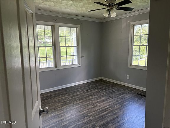 5th image of 1703 Indian Ridge Rd