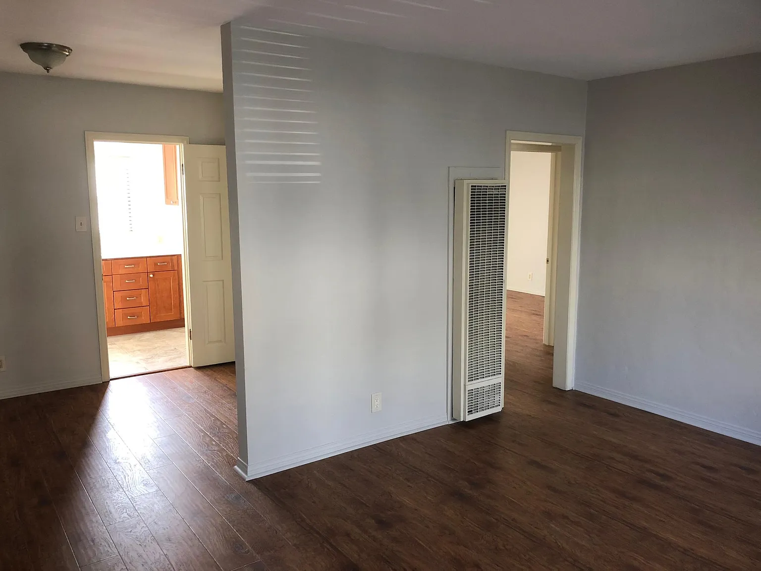 2 bed, 750 sqft, $2,495 — Photo 3