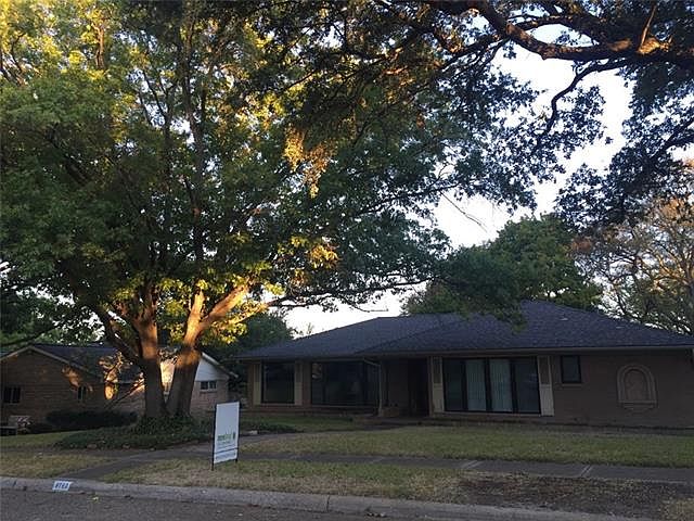 1st image of 9763 Wisterwood Dr