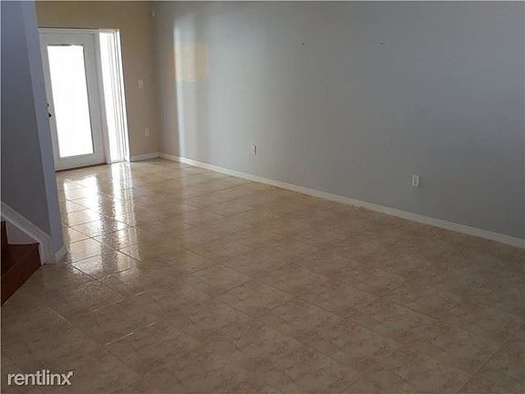 5421-sw-134th-ave-miramar-fl-building-photo