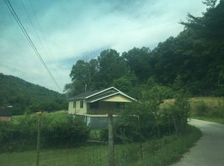 313 Coles Branch Rd, Flat Lick, KY 40935