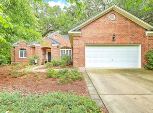 527 Oak Park Dr, Mount Pleasant, SC 29464