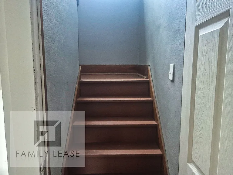 1701 Huron Ave — Photo 29