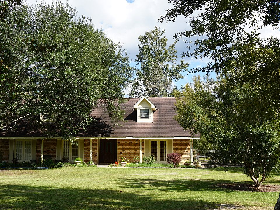 1st image of 60150 W Park Cir