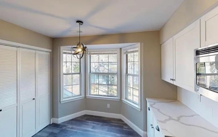 750 E Fishers Creek Rd — Photo 5