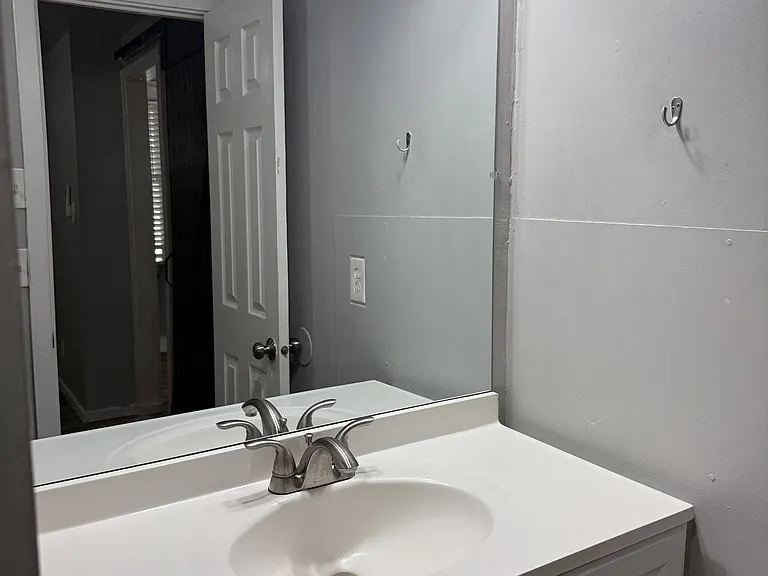 2634 Quincy Ave #2 — Photo 8
