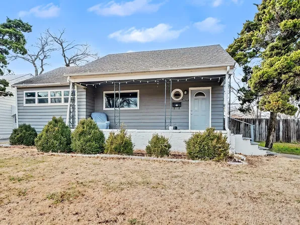1633 Harding St, Wichita, KS 67208