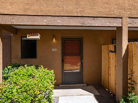2nd image of 2900 Vista Del Rey NE Unit 25B