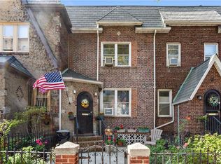 2516 35th Ave, Astoria, NY 11106