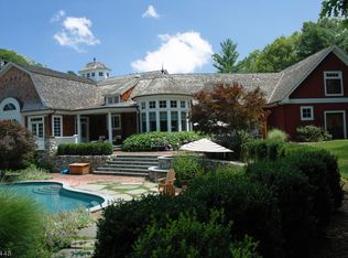 876 Trailing Ridge Rd, Franklin Lakes, NJ 07417