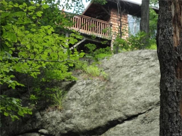 1st image of 10 Laurel Way