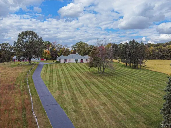 5330 Macungie Mountain Rd, Macungie, PA 18062