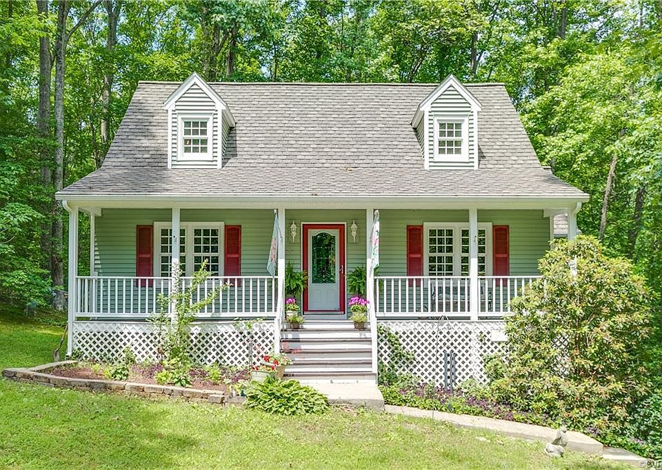 1st image of 640 Brighton Dr